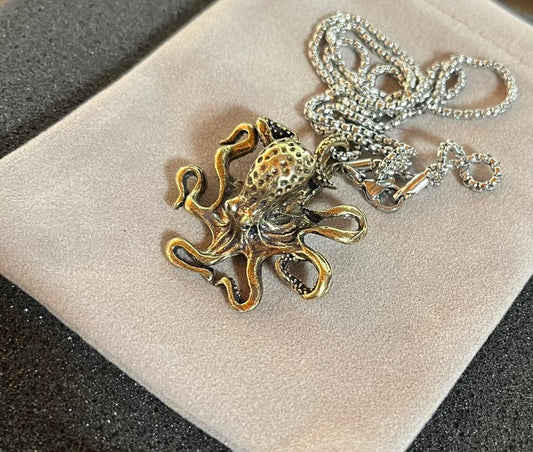 OCTAV3 Treasure’s Octopus Pendant Necklace